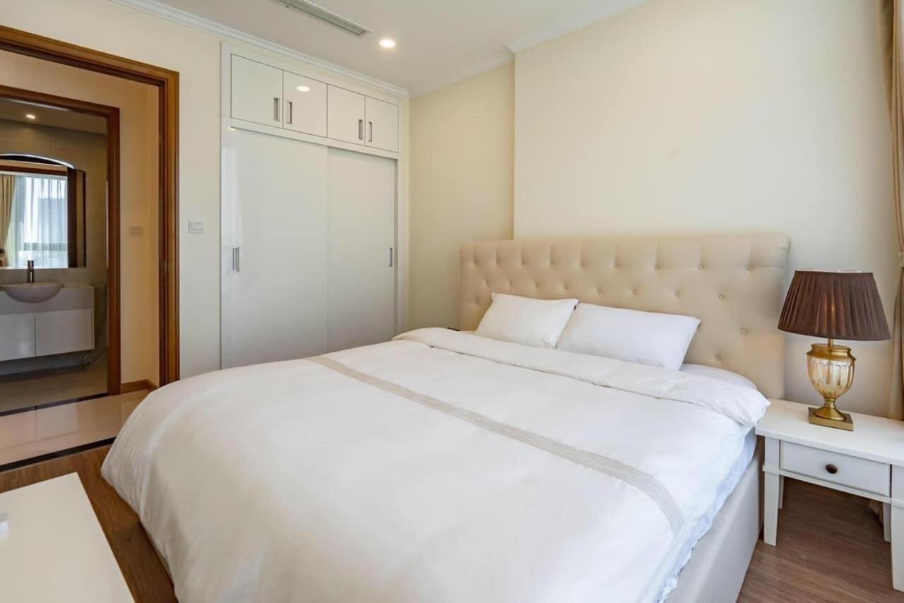 Bed & Breakfast Landmark 81 Vinhomes Christine TP. Hồ Chí Minh