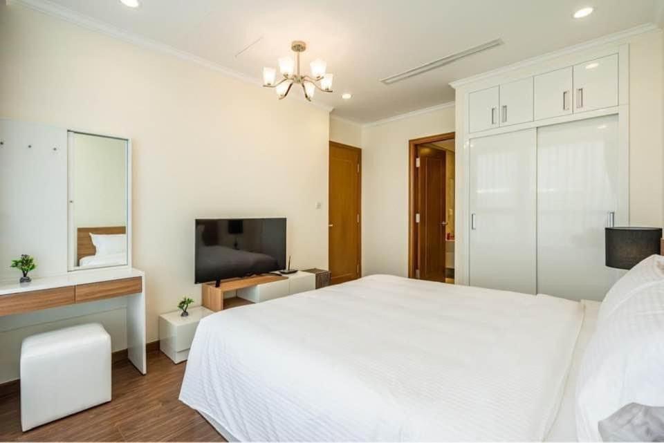 Landmark 81 Vinhomes Christine