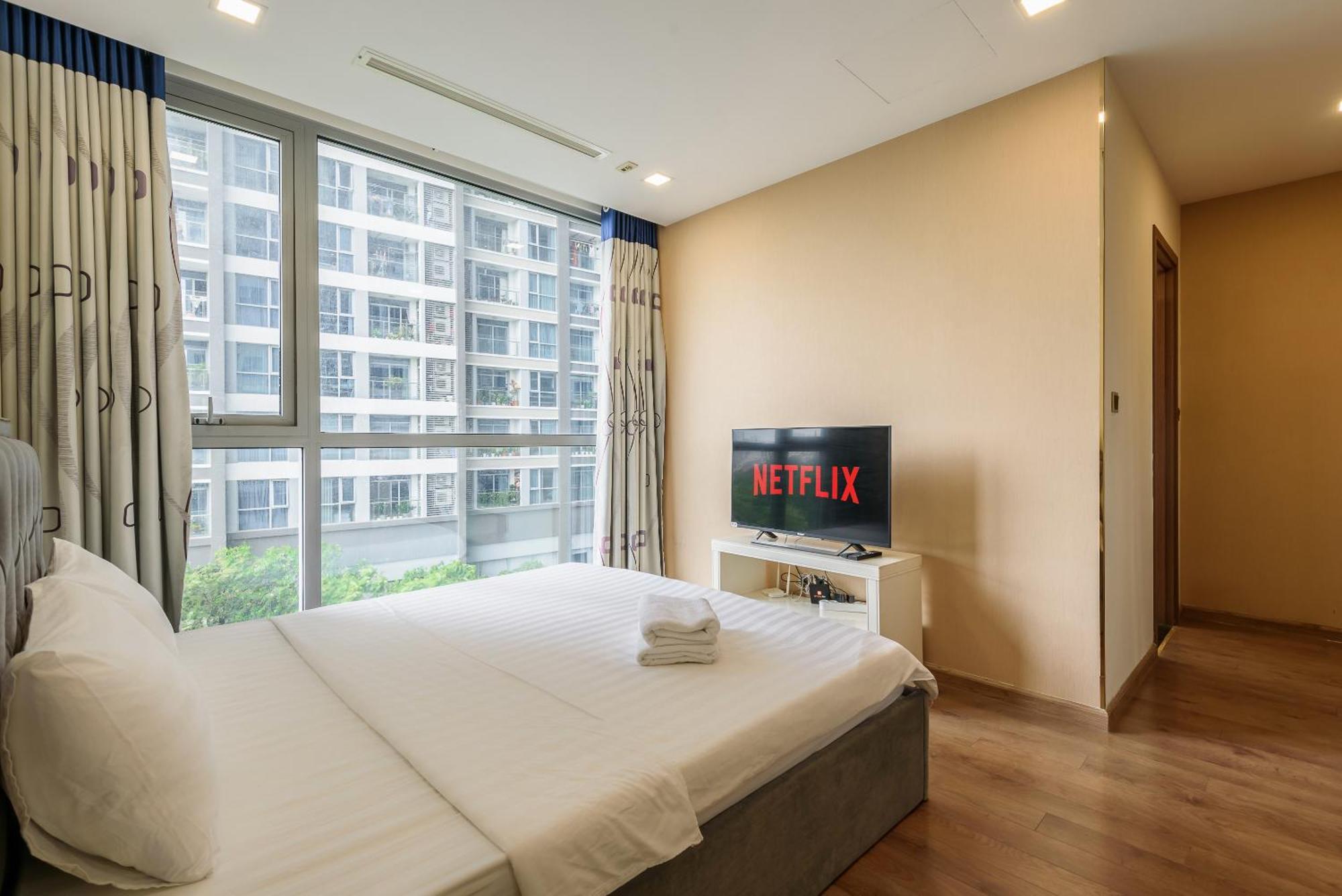 Landmark 81 Vinhomes Christine *